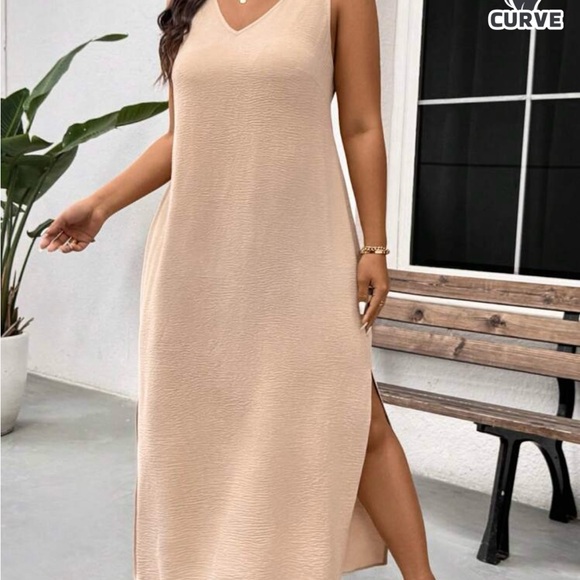 SHEIN Beige Maxi Dress with Crochet Back - Picture 2 of 4